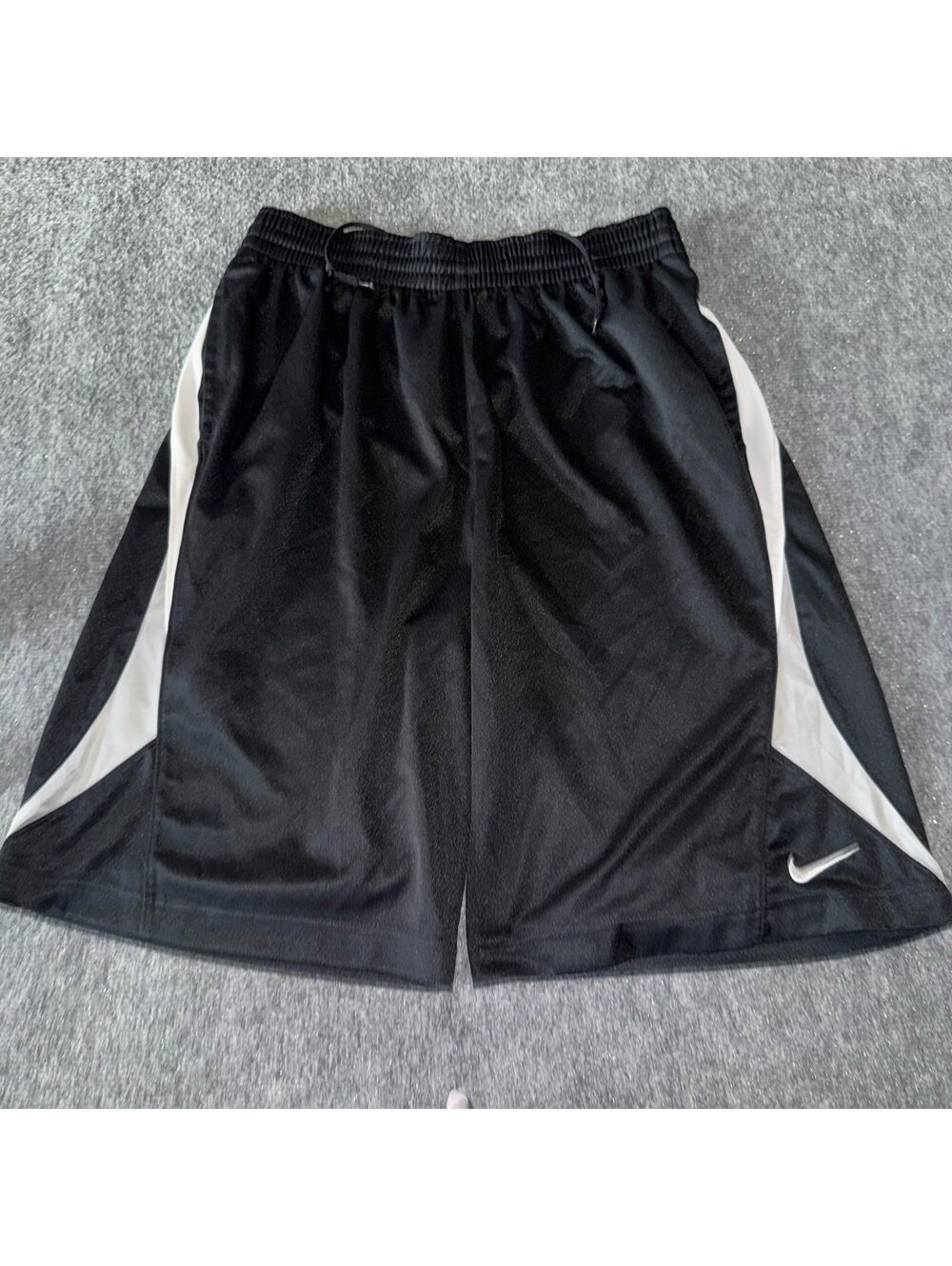 Nike Basketball Black Baggy Hoop Shorts Mens MD Vtg y2k 90s Rare
